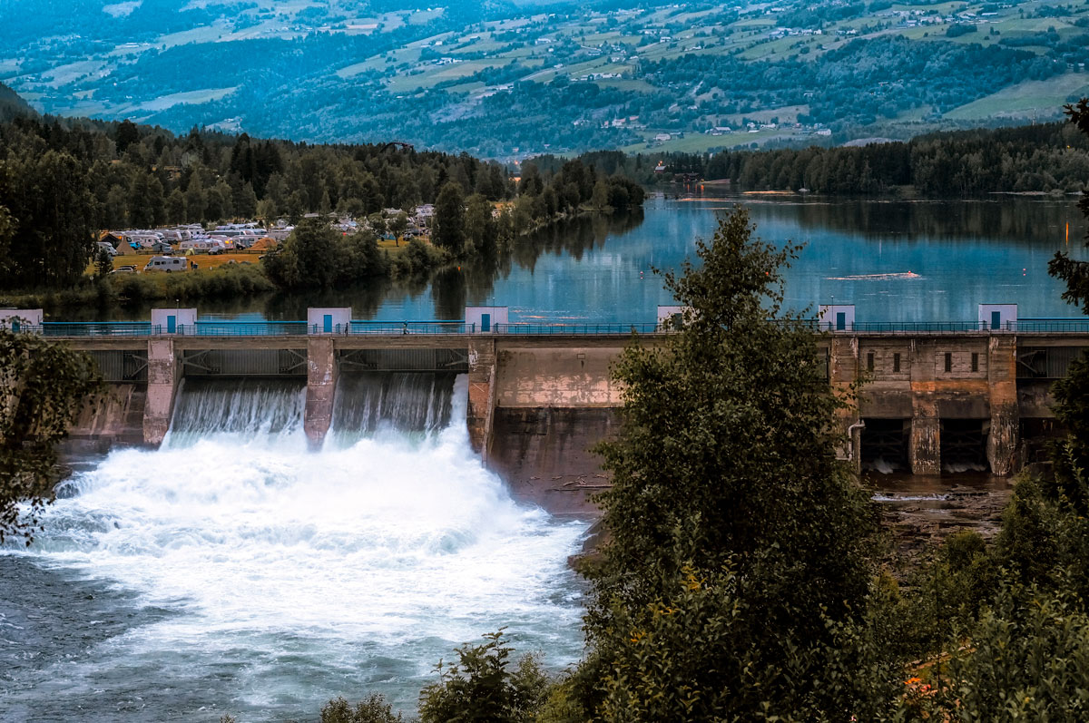 Supply chain and supplier attacks affect many companies. According to the Norwegian National Security Authority (NSM), threat participants exploit the fact that functions and infrastructure in the state and society are inter- connected in complex value chains. The energy sector and power companies have been hit before.