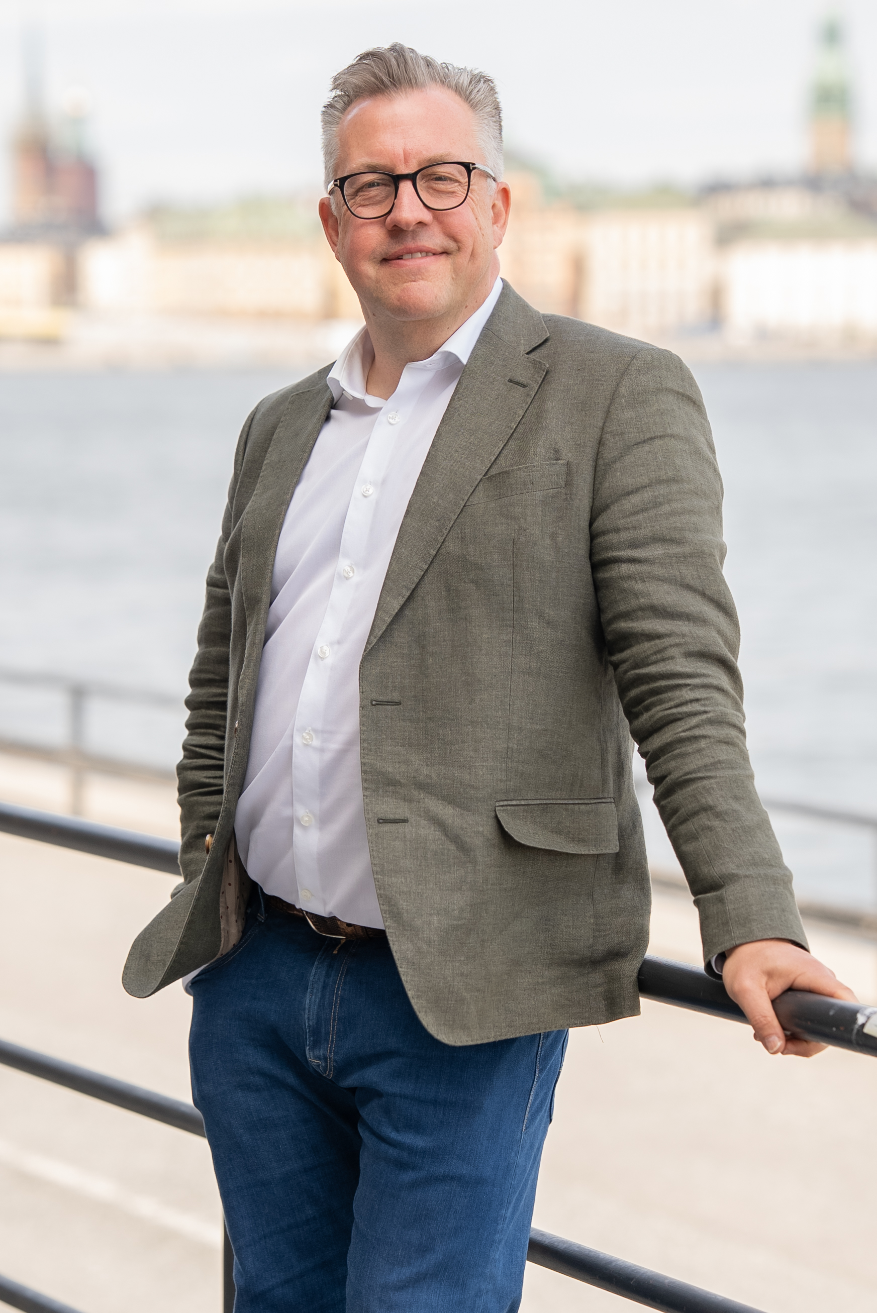 Lars Thomsen