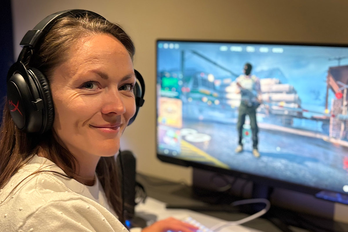 Sales Executive Susanne Nirisen Olsen, administrator of the Counter Strike community