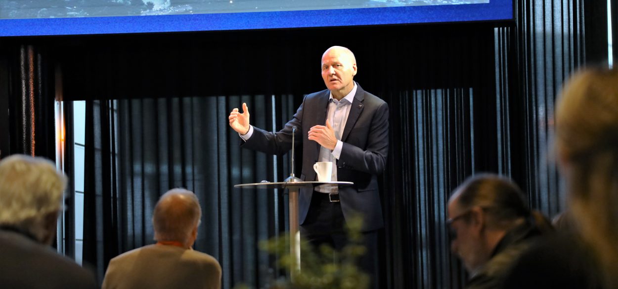 Sigve Brekke, President and CEO of Telenor Group, advocates more “green” cooperation across the whole ICT sector.