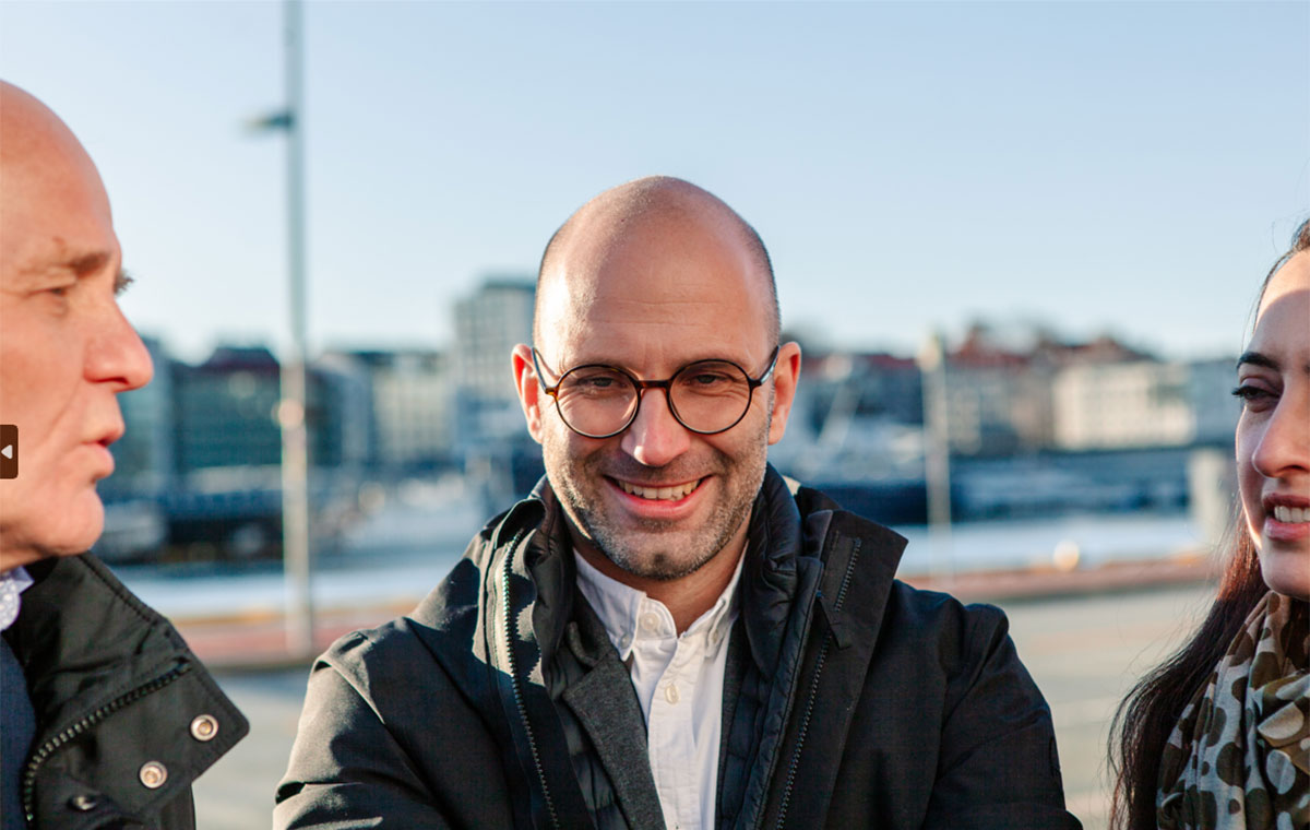 Björn Schmeisser is an Associate Professor in Strategy and Organisation at NHH.